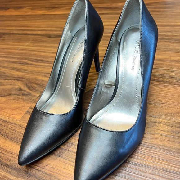 BCBGeneration Pointy Toe Pump Heels Size 8.5 - Picture 2 of 9